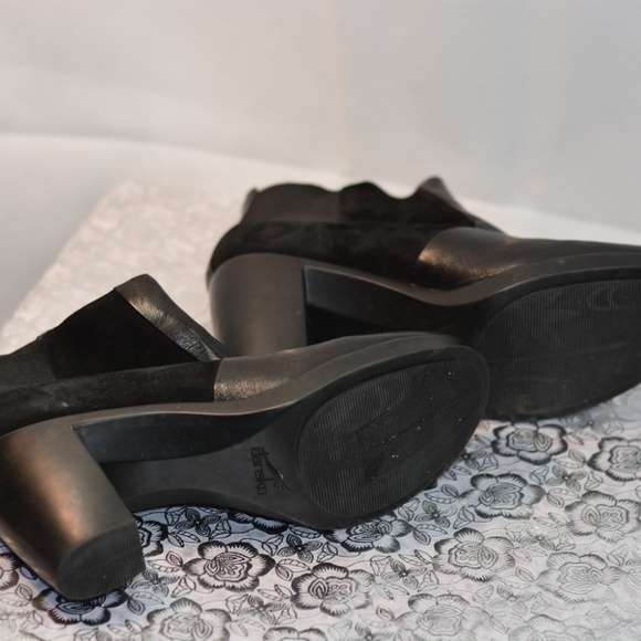 DANSKO Black Leather and Suede Booties SZ 39/8 NWOT - Picture 11 of 12